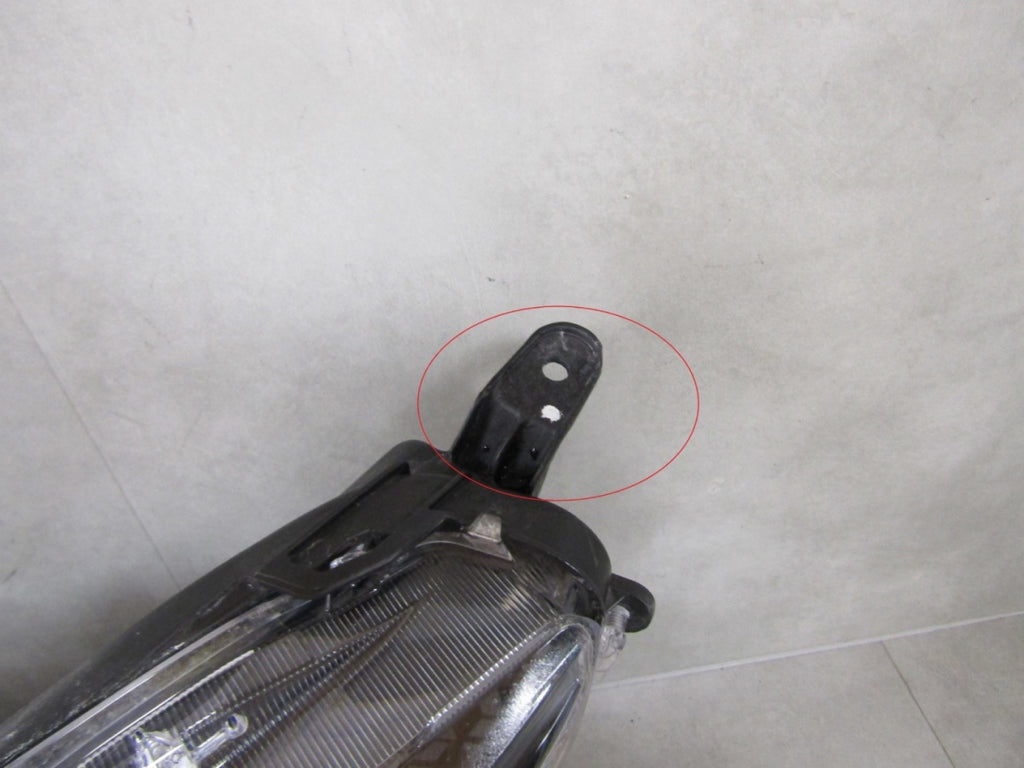 Prednji far TOYOTA YARIS IV 4 LED LH lijevi 20-