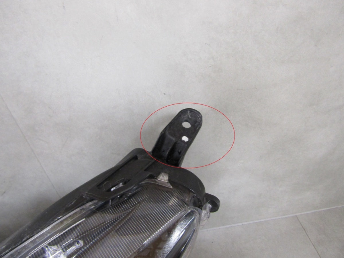 Prednji far TOYOTA YARIS IV 4 LED LH lijevi 20-
