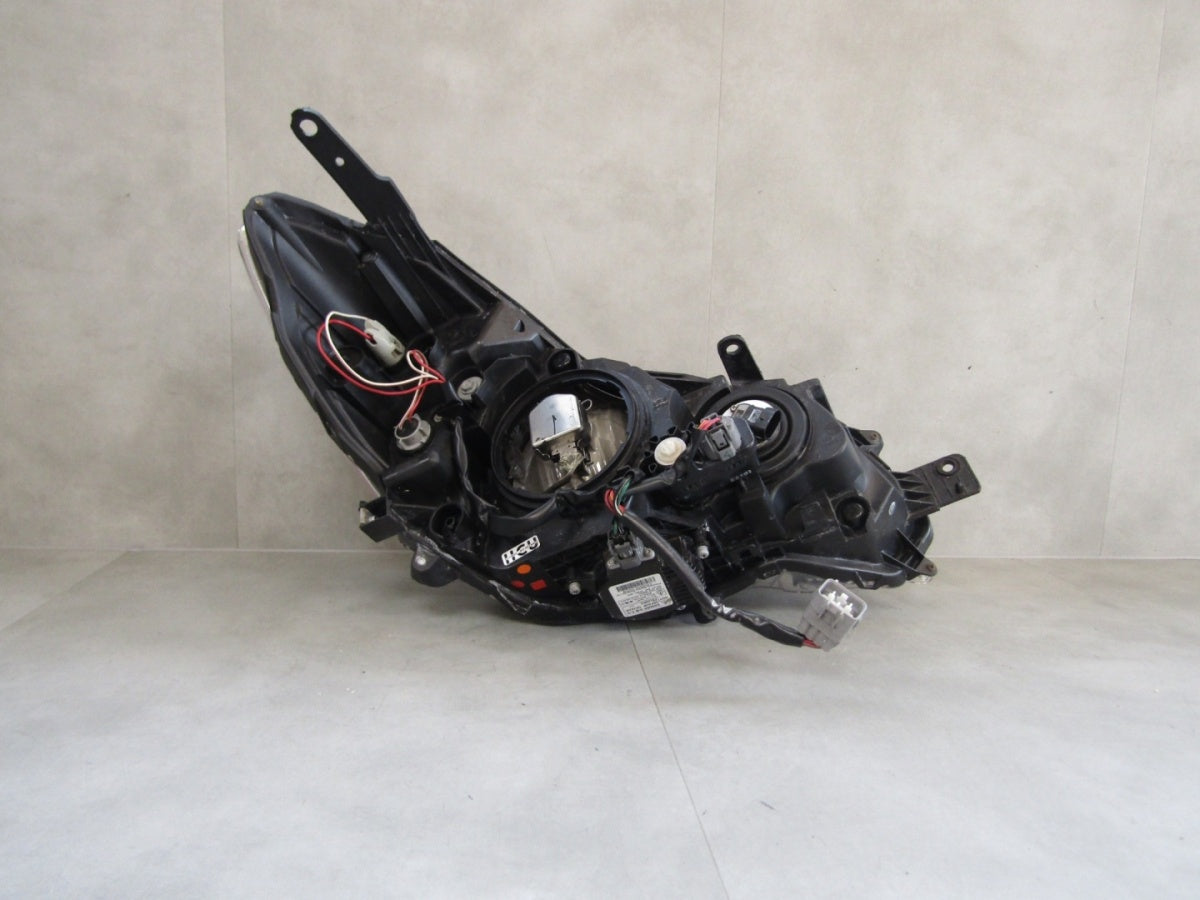Prednji far SUBARU IMPREZA XV xenon 11-17 LH lijevi