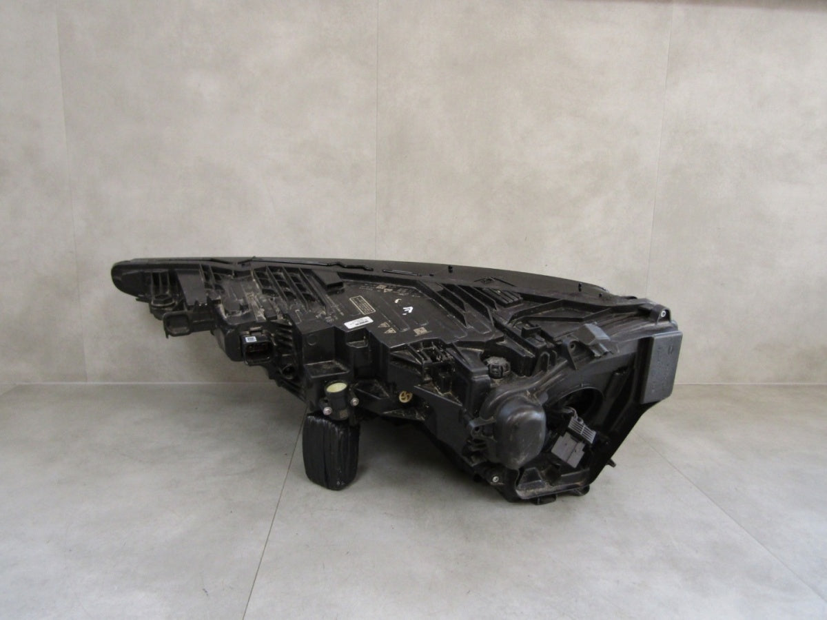 Prednji far AUDI Q8 4M8 LIFT LASER 24- RH desni 4M8941086