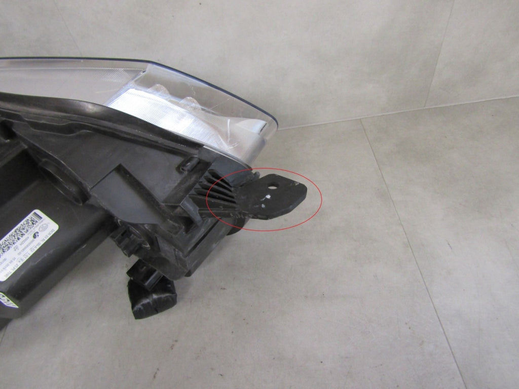 Prednji far TOYOTA PROACE 2 II xenon nezakretni 16-23 LH 9808589980-00