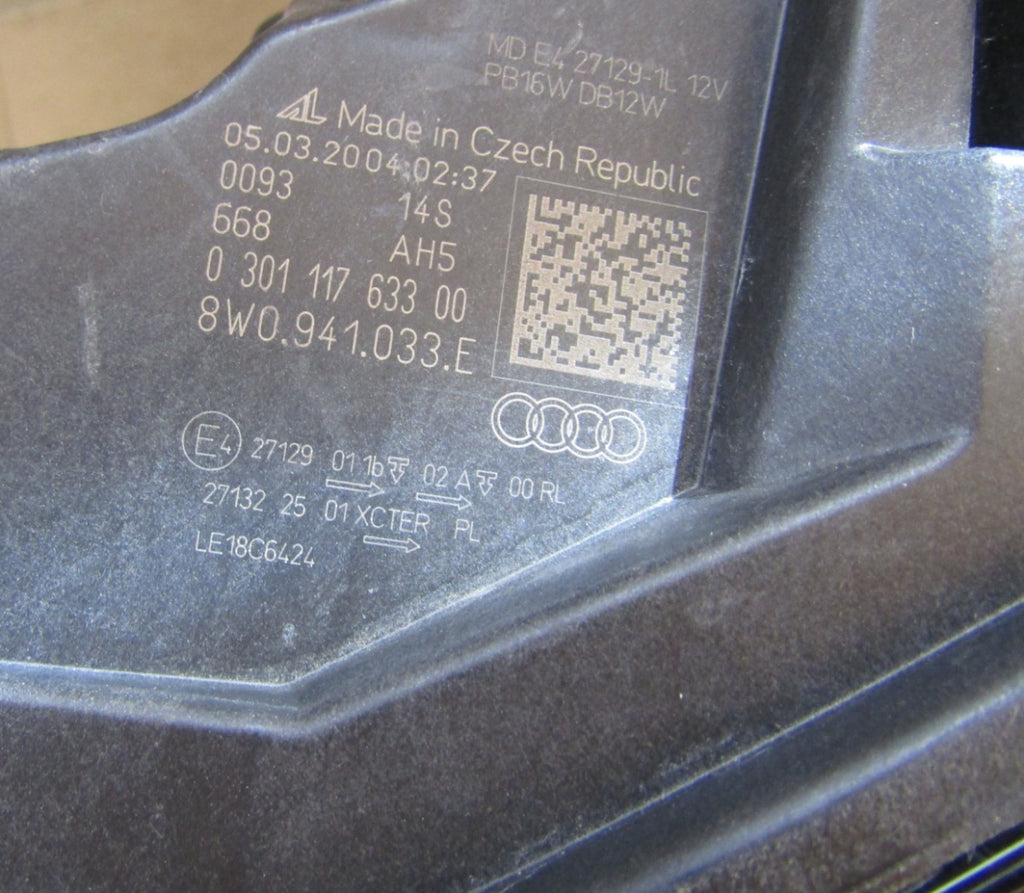 Prednji far AUDI A4 B9 8W0 LIFT FULL LED 19- LH 8W0941033E