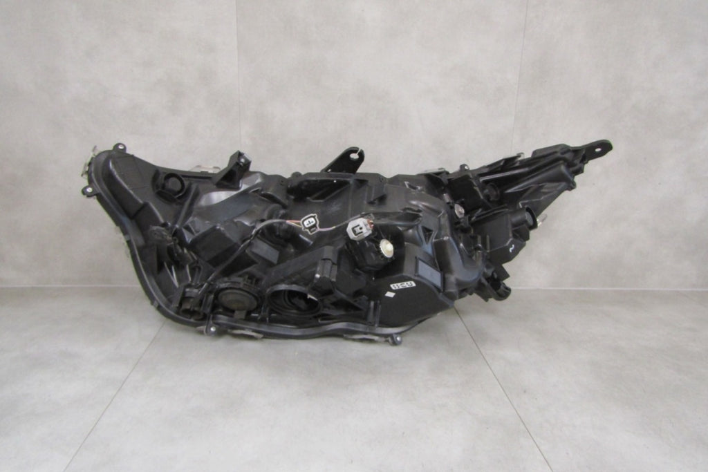 Prednji far Toyota RAV 4 IV 5 V LED 19-21 RH desni