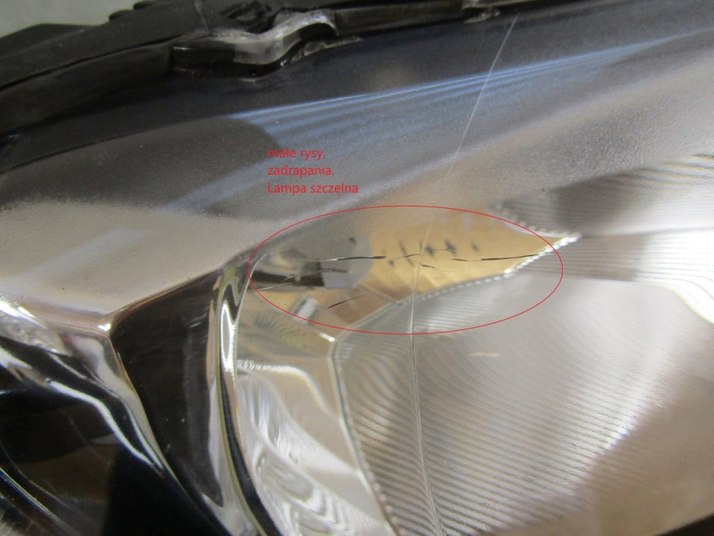 Prednji far SKODA RAPID halogen 12-16 desni RH 5JB941018