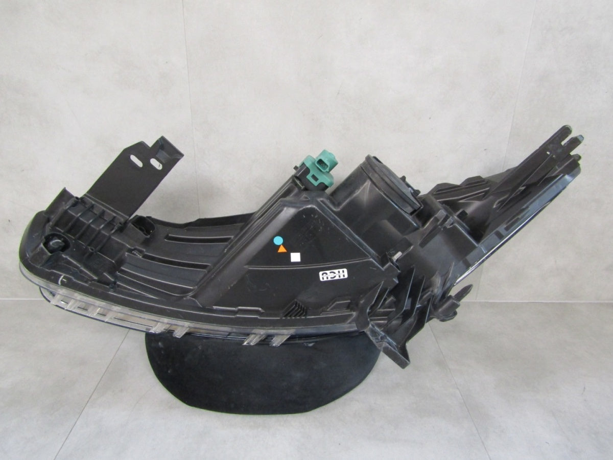 Prednji far RENAULT ZOE halogen sa sočivom 12-19 RH desni 260109891R