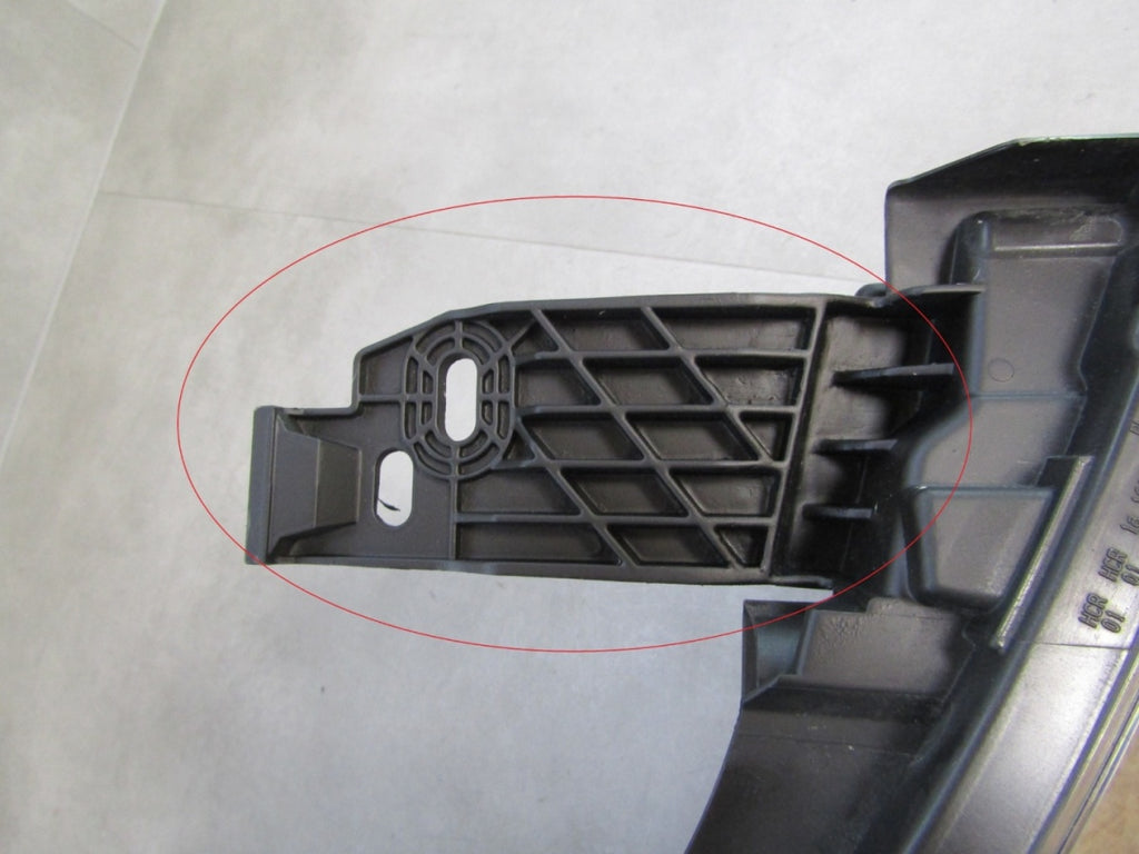 Prednji far RENAULT ZOE halogen sa sočivom 12-19 RH desni 260109891R
