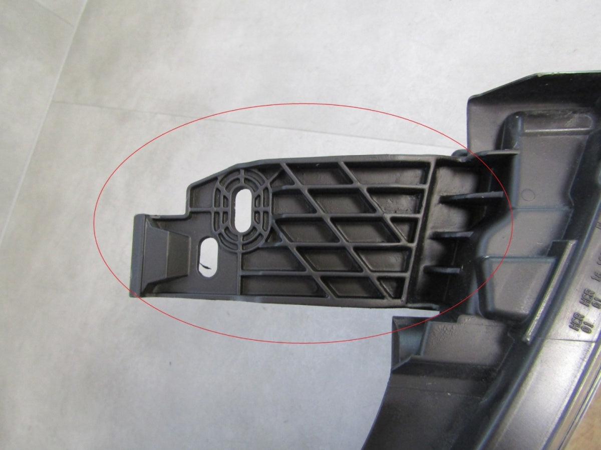 Prednji far RENAULT ZOE halogen sa sočivom 12-19 RH desni 260109891R