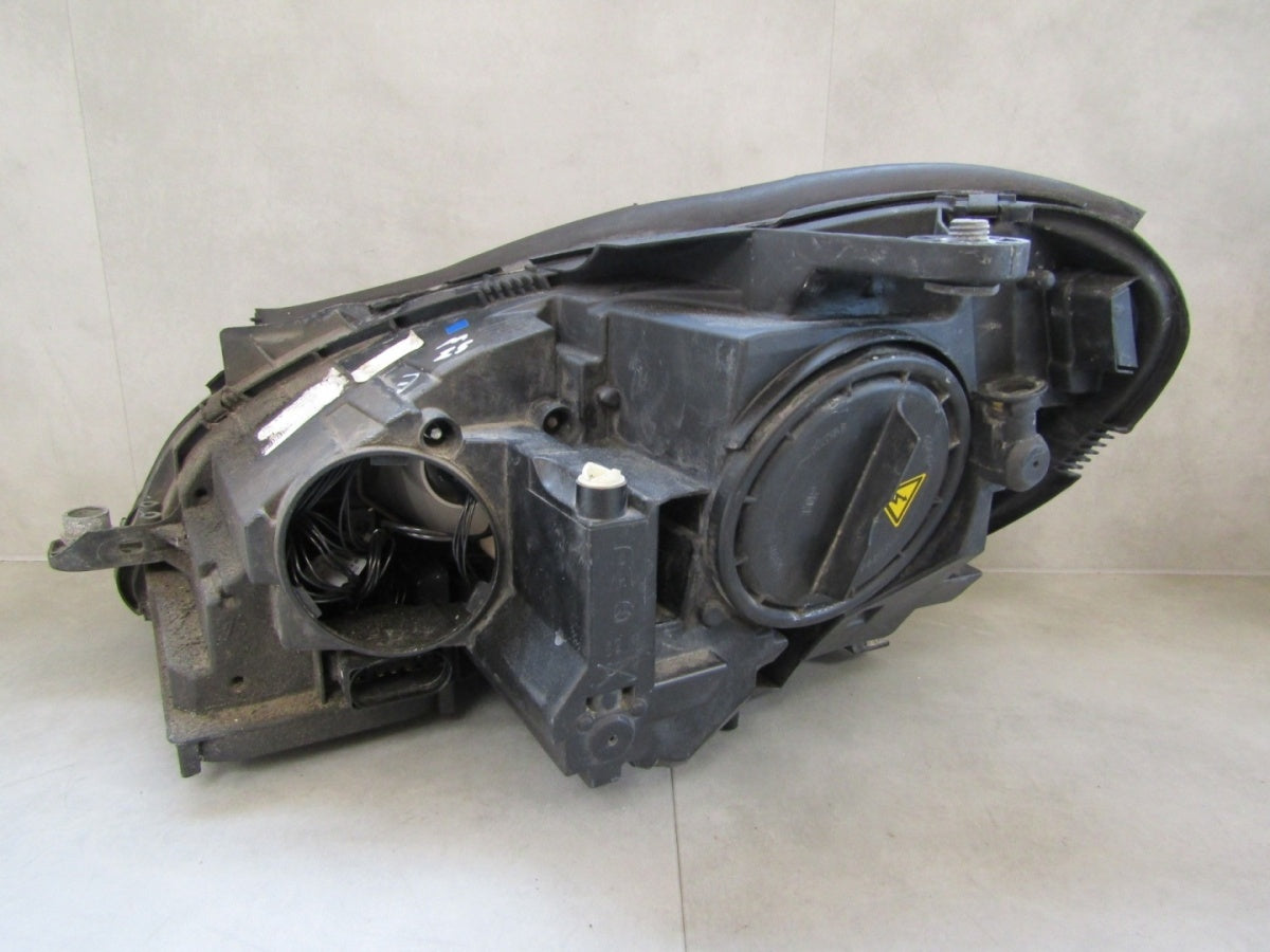 Prednji far MERCEDES W204 LIFT xenon zakretni ILS crni RH desni 11-14 A2048204439