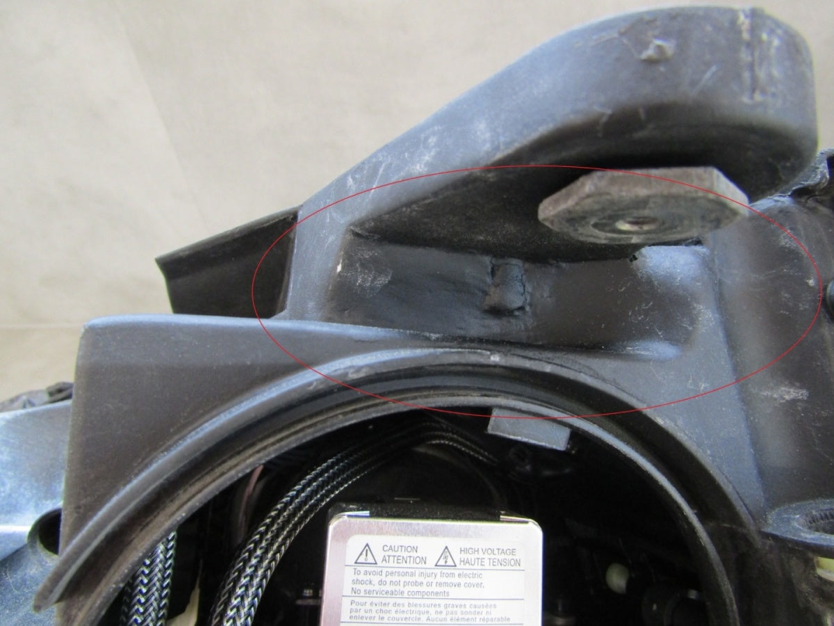 Prednji far MERCEDES W204 LIFT xenon zakretni ILS crni RH desni 11-14 A2048204439