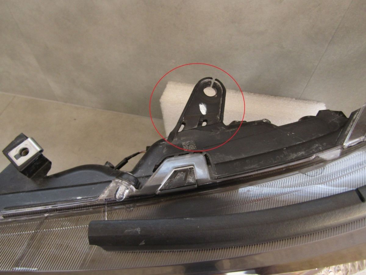 Prednji far TOYOTA RAV4 V LIFT FULL LED 21- LH lijevi