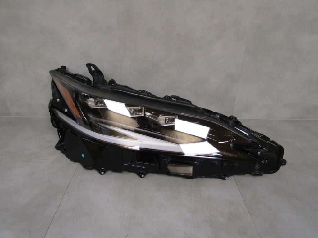 Prednji far LEXUS ES VII 300H FULL LED 18-21 RH desni