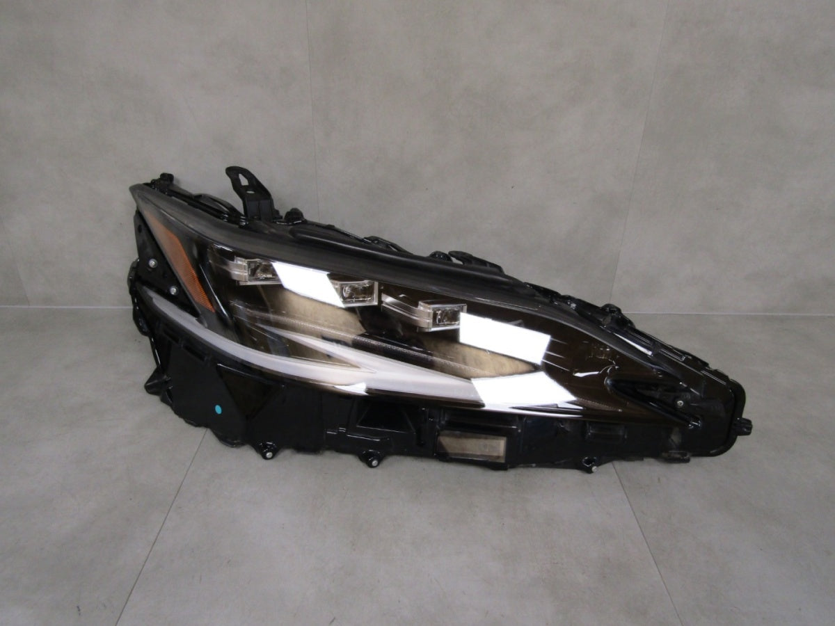Prednji far LEXUS ES VII 300H FULL LED 18-21 RH desni