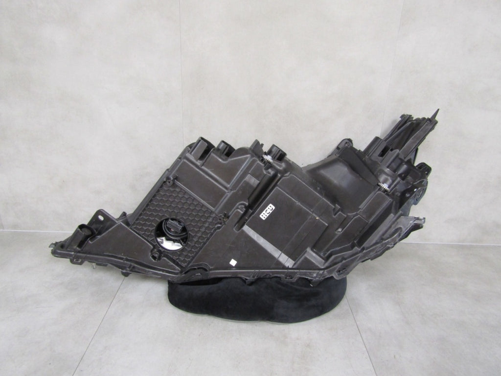 Prednji far LEXUS ES VII 300H FULL LED 18-21 RH desni
