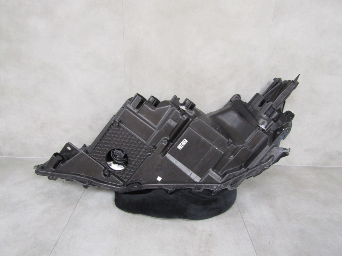 Prednji far LEXUS ES VII 300H FULL LED 18-21 RH desni