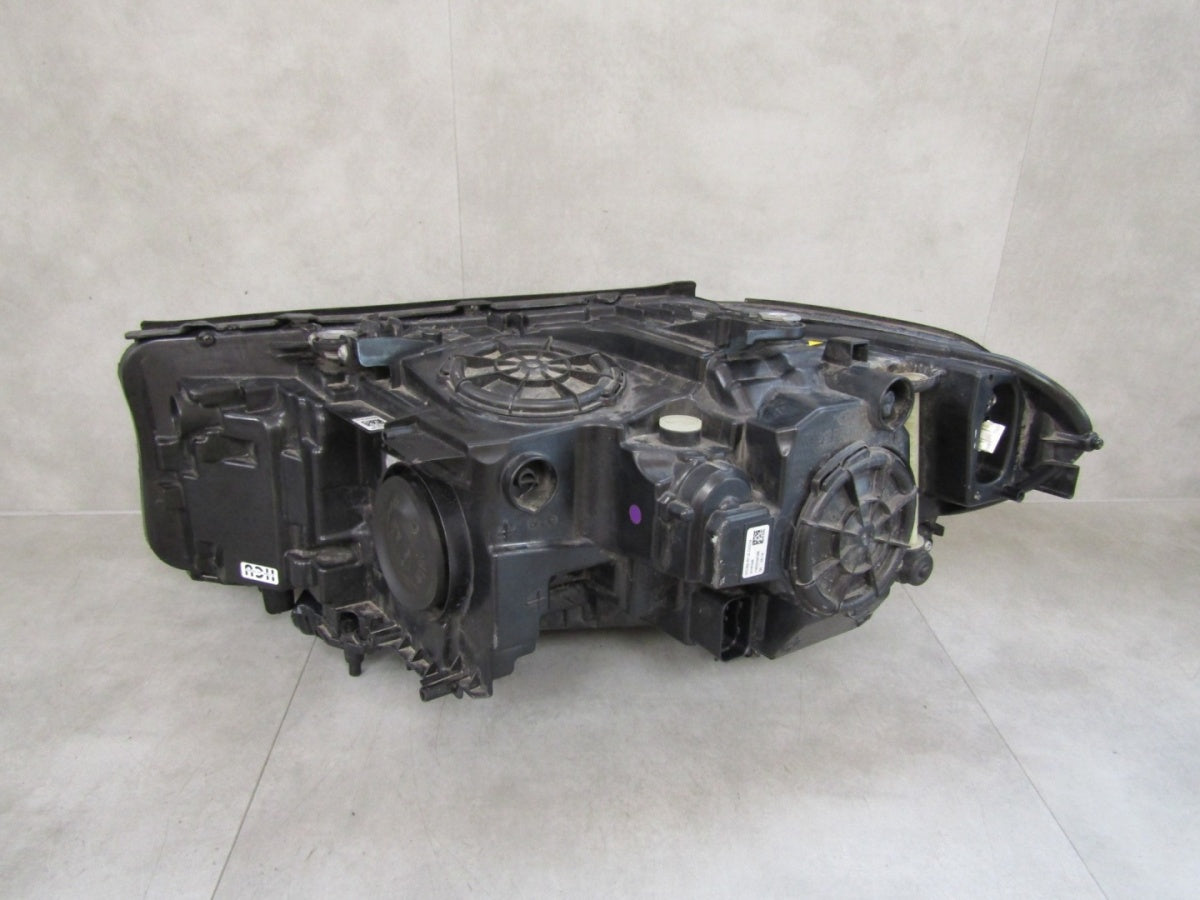 Prednji far BMW 5 G30 G31 Adaptive Full LED 17-20 RH desni 8499122-01