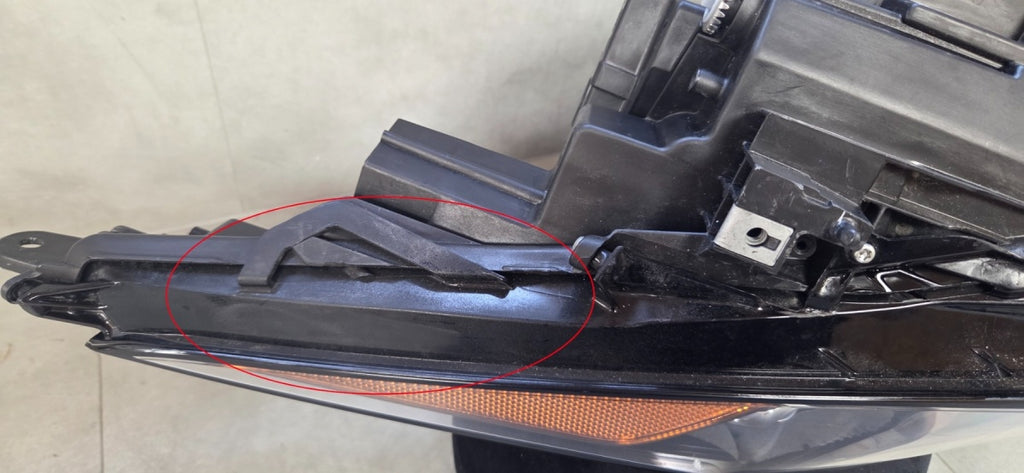 Prednji far LEXUS RX 450H LIFT FULL LED lijevi LH 19-22