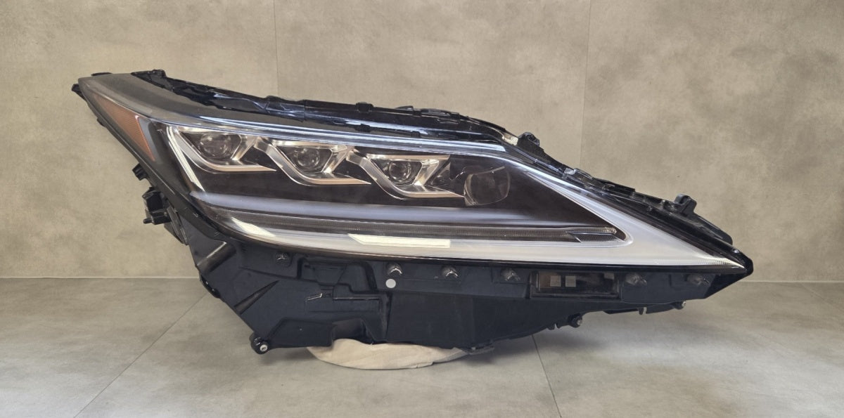 Prednji far LEXUS RX 450 LIFT FULL LED 4 SOCZEWK desni RH I 19-22
