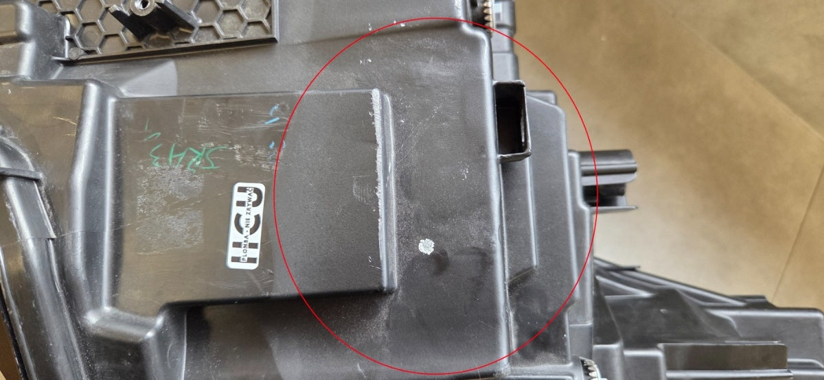 Prednji far LEXUS RX 450 LIFT FULL LED 4 SOCZEWK desni RH I 19-22
