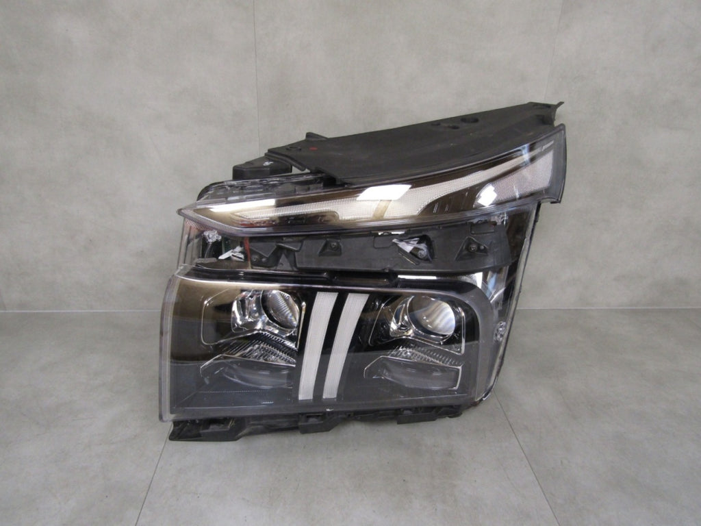 Prednji far HYUNDAI SANTA FE IV LIFT LED 20-24 LH lijevi 92101S1601