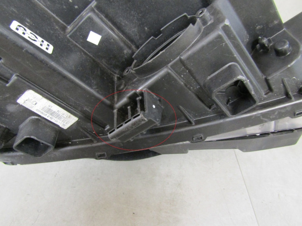 Prednji far HYUNDAI SANTA FE IV LIFT LED 20-24 LH lijevi 92101S1601