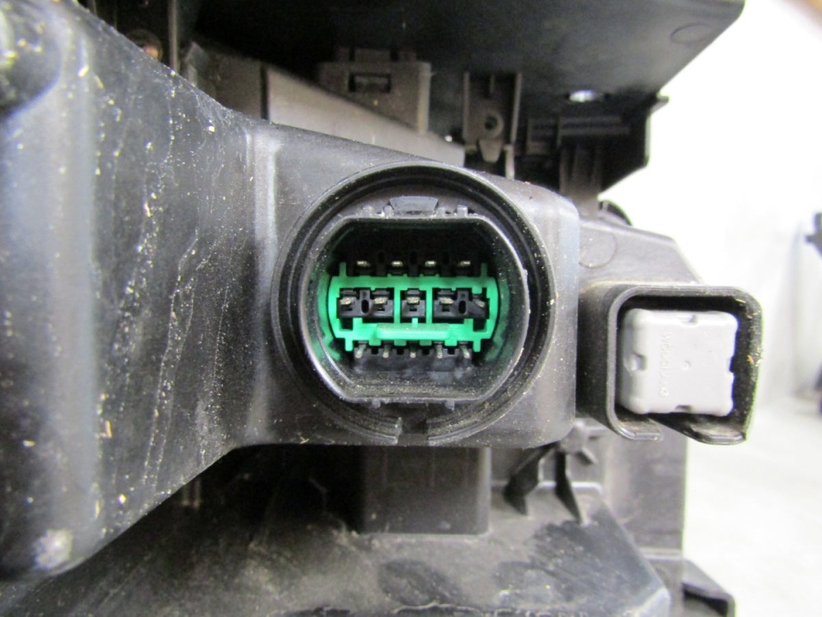 Prednji far HYUNDAI SANTA FE IV LIFT LED 20-24 LH lijevi 92101S1601