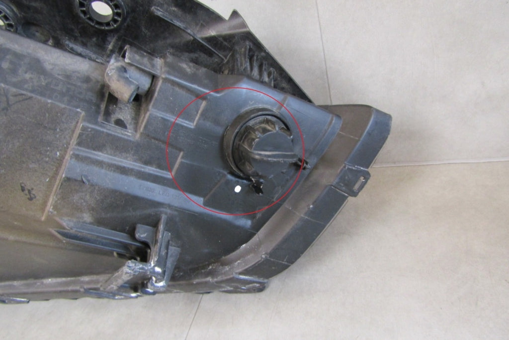 Prednji far Hyundai Ioniq LED Srebrna 16-22 LH lijevi 92101-G7