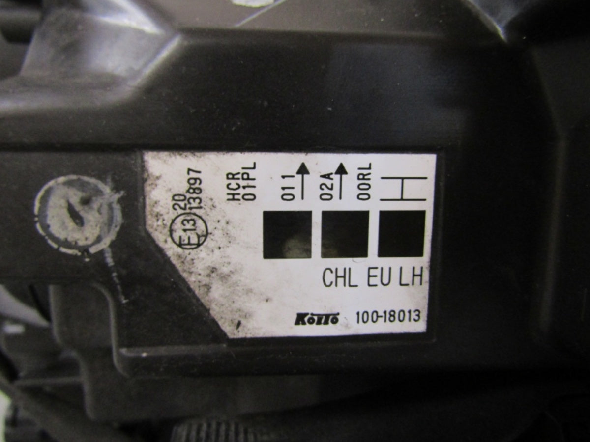 Prednji far NISSAN QASHQAI J11 halogen sa sočivom Z LED LH 13-17 100-18013