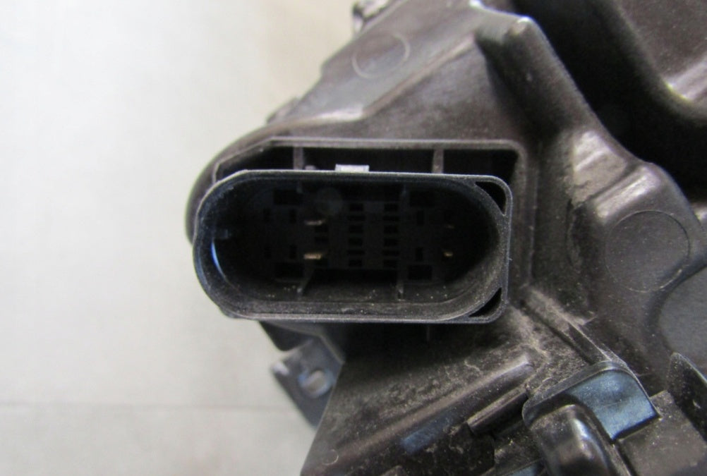 Prednji far Mercedes B klasa W247 Lift LED PERFORMANCE 22- RH A2479061004