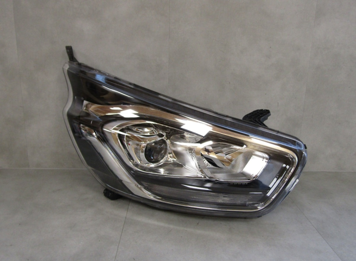 Prednji far FORD TRANSIT CUSTOM LIFT halogen sa sočivom Z LED 17-23 RH JK21-13W029-DJ