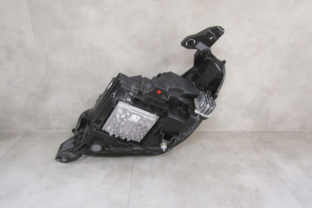 Prednji far Opel Corsa F Full LED LUX 19-23 RH 39162659