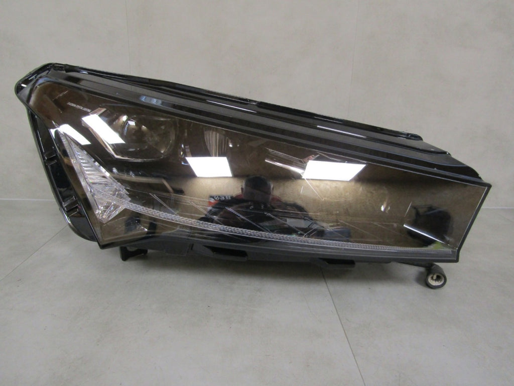 Prednji far Škoda Enyaq Full LED 20-25 RH desni 5LB941016A