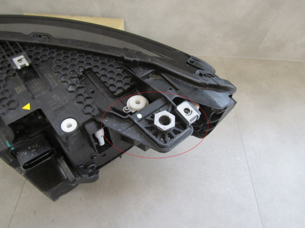 Prednji far LEAPMOTOR C10 24- FULL LED RH desni LP-HLFR060-BA