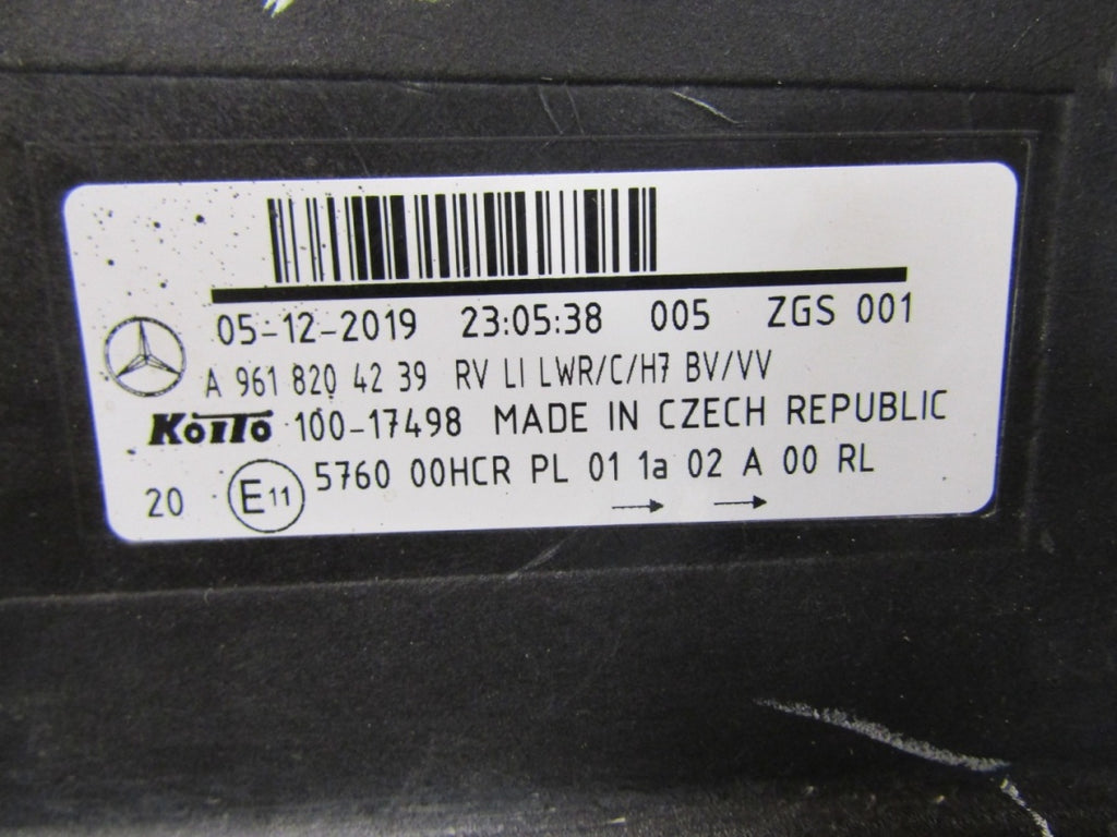 Prednji far MERCEDES ANTOS halogen AROCS ACTROS LH lijevi A9618204239 11-