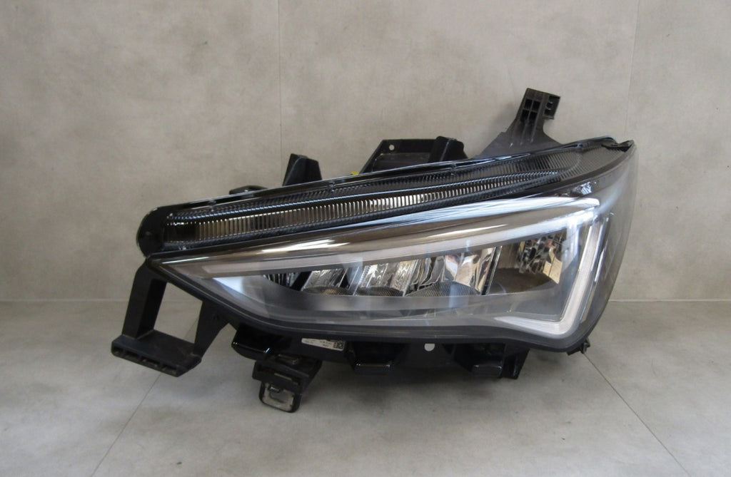 Prednji far CUPRA BORN LED lijevi LH 21- 10F.941.007.K