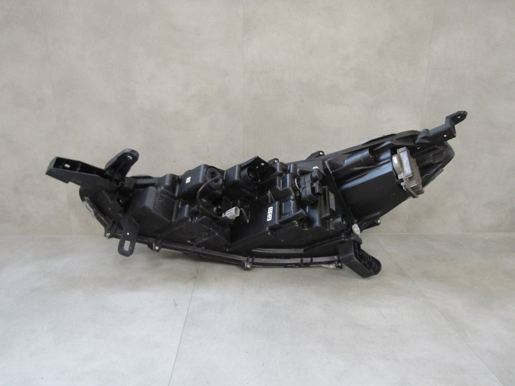 Prednji far TOYOTA COROLLA CROSS FULL LED 20- RH desni HASCO 16-184