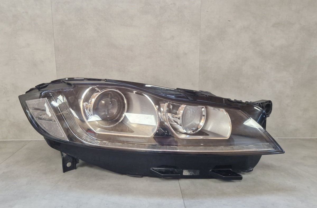 Prednji far JAGUAR XF X260 KESNON nezakretni desni RH 15-20 GX63-13W029-EF