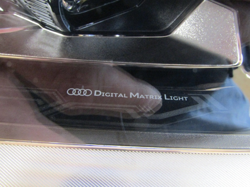 Prednji far AUDI E-TRON LIFT 4KE MATRIX RH desni 22- 4KE941036