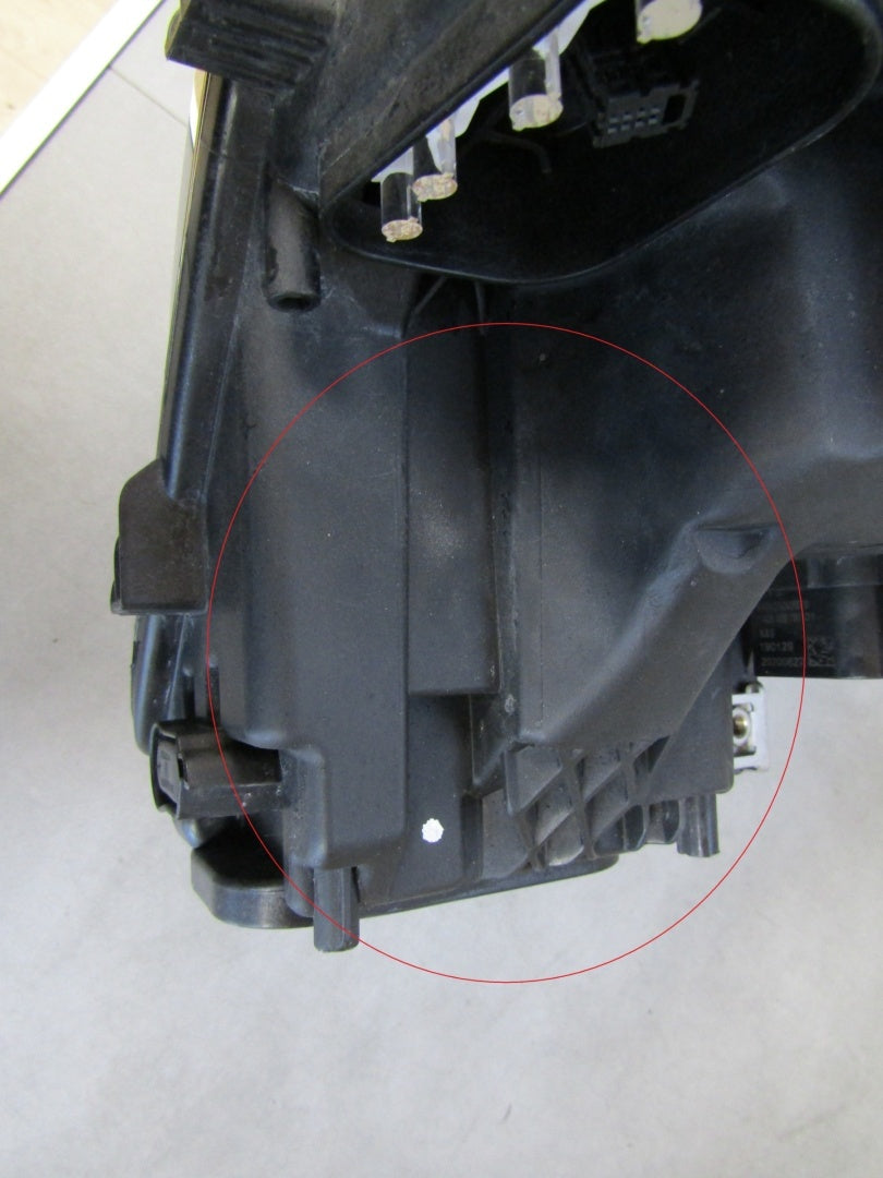 Prednji far AUDI E-TRON LIFT 4KE MATRIX RH desni 22- 4KE941036