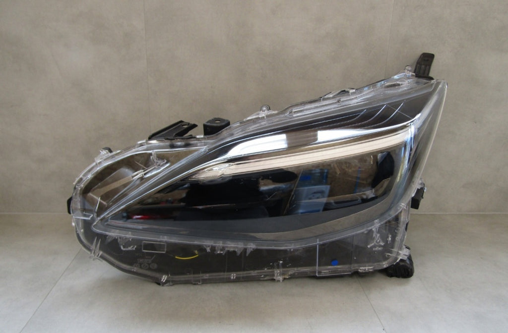 Prednji far TOYOTA YARIS CROSS FULL LED 20- LH lijevi