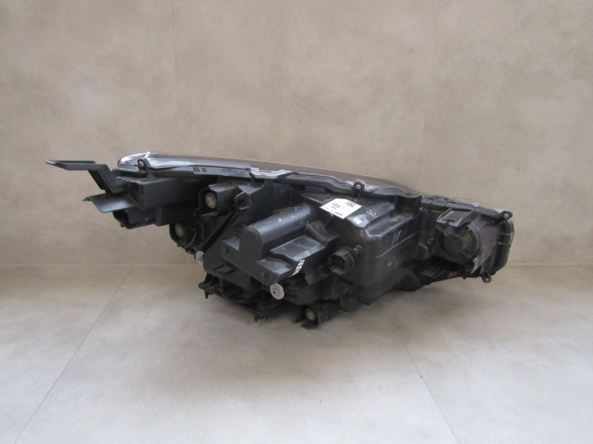 Prednji far TOYOTA YARIS CROSS FULL LED 20- LH lijevi