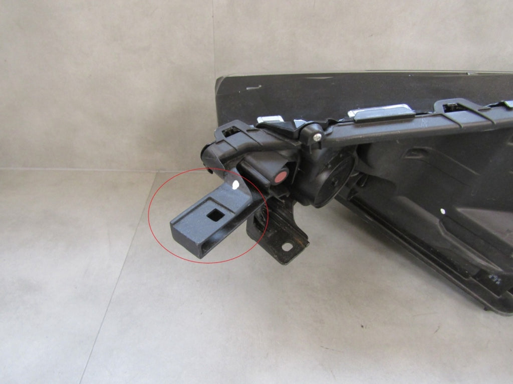 Prednji far TOYOTA BZ4X EA10 FULL LED RH desni 22-