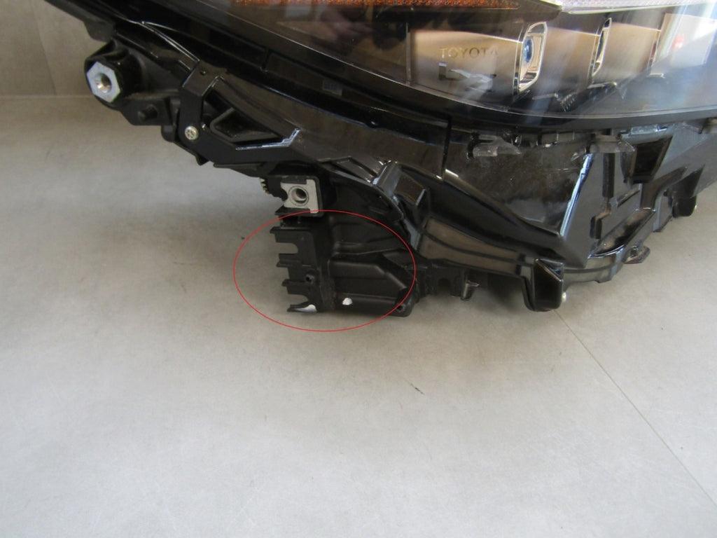 Prednji far TOYOTA BZ4X EA10 FULL LED RH desni 22-
