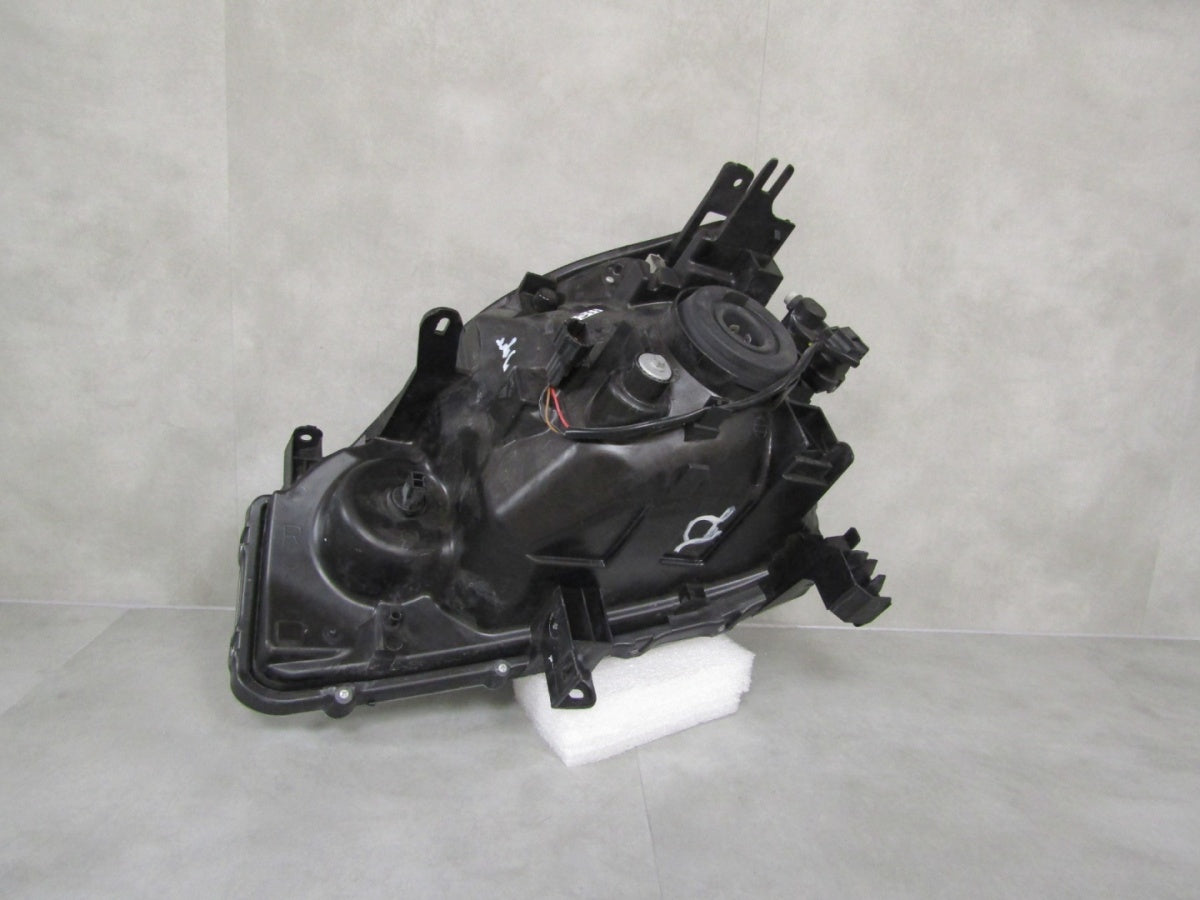 Prednji far NISSAN X-Trail Xtrail T31 RH 08-10