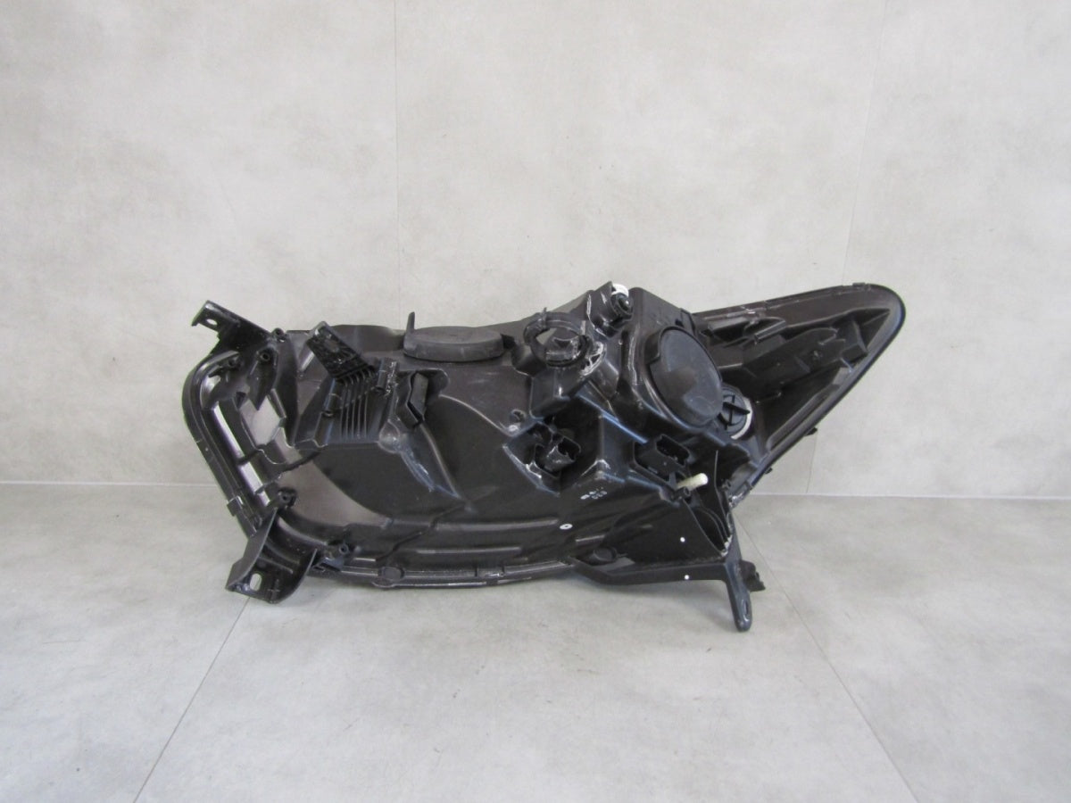 Prednji far RENAULT CAPTUR I 1 halogen sa sočivom RH 13-17 260105066R