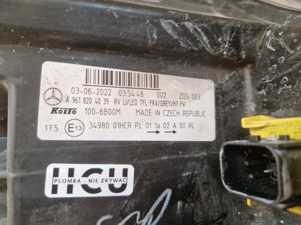 Prednji far MERCEDES ACTROS MP4 halogen Z LED LH lijevi A9618204039