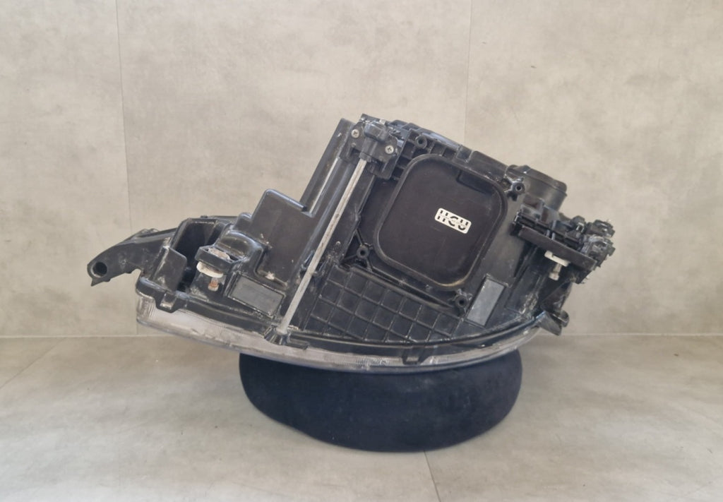 Prednji far MERCEDES ACTROS MP4 halogen Z LED desni RH 11-19 A9618204139