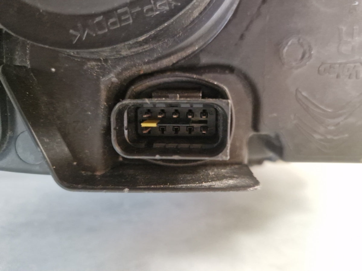 Prednji far CITROEN BERLINGO III MULTISPACE halogen desni RH 18-23 9816825080