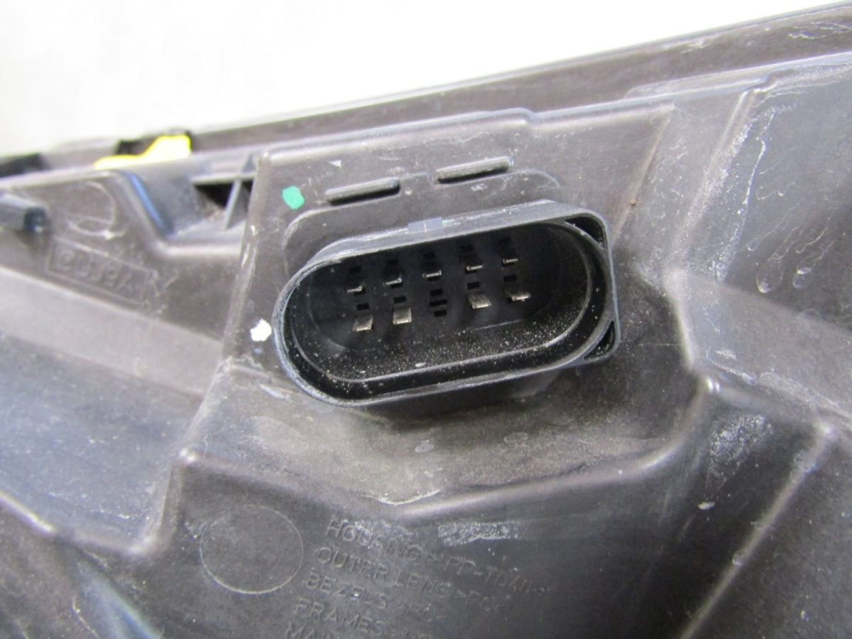 Prednji far FORD TRANSIT CUSTOM halogen LIFT 17-23 RH desni JK21-13W029-BH