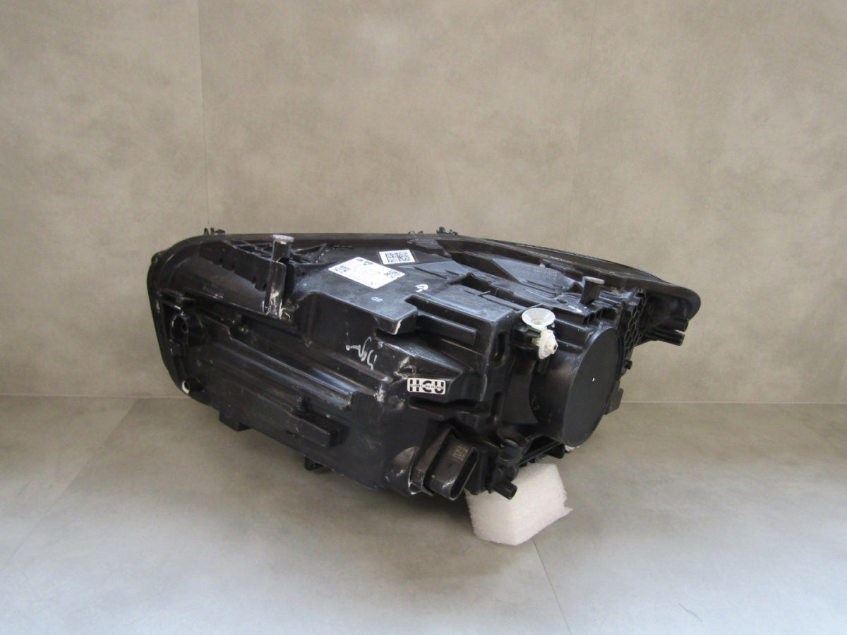 Prednji far MERCEDES B klasa W247 LED LIFT PERFORMANCE RH 22- A2479061004