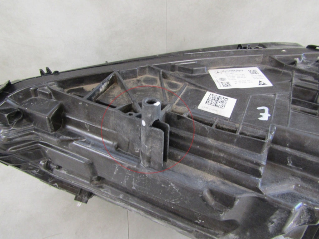 Prednji far Mercedes A klasa W177 LIFT MULTIBEAM 23- RH desni A1779065804